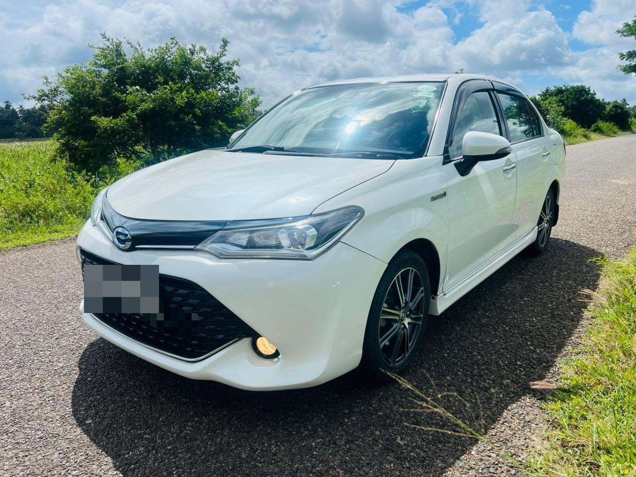 Toyota Axio 2017 - Used Car sale in Sri Lanka - patpat.lk