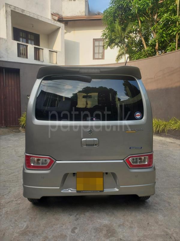 Advertisement image 6