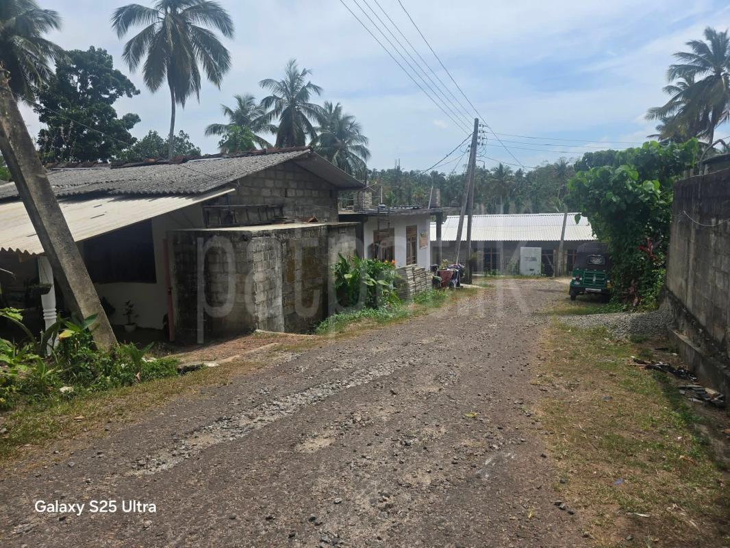 Residential Land for Sale in Kadawatha