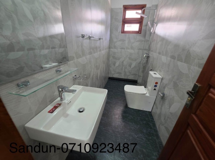 House for Sale in Boralesgamuwa