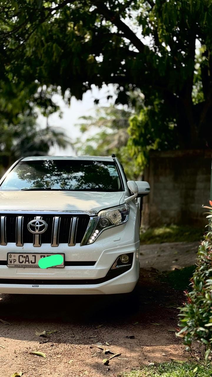 Toyota Land Cruiser Prado 2013 - භාවිතා කරන ලද SUV රථය sale in Sri Lanka - patpat.lk