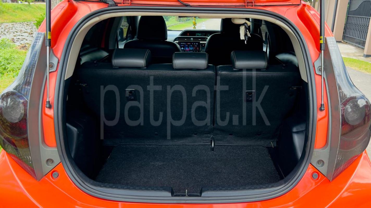 Advertisement image 6