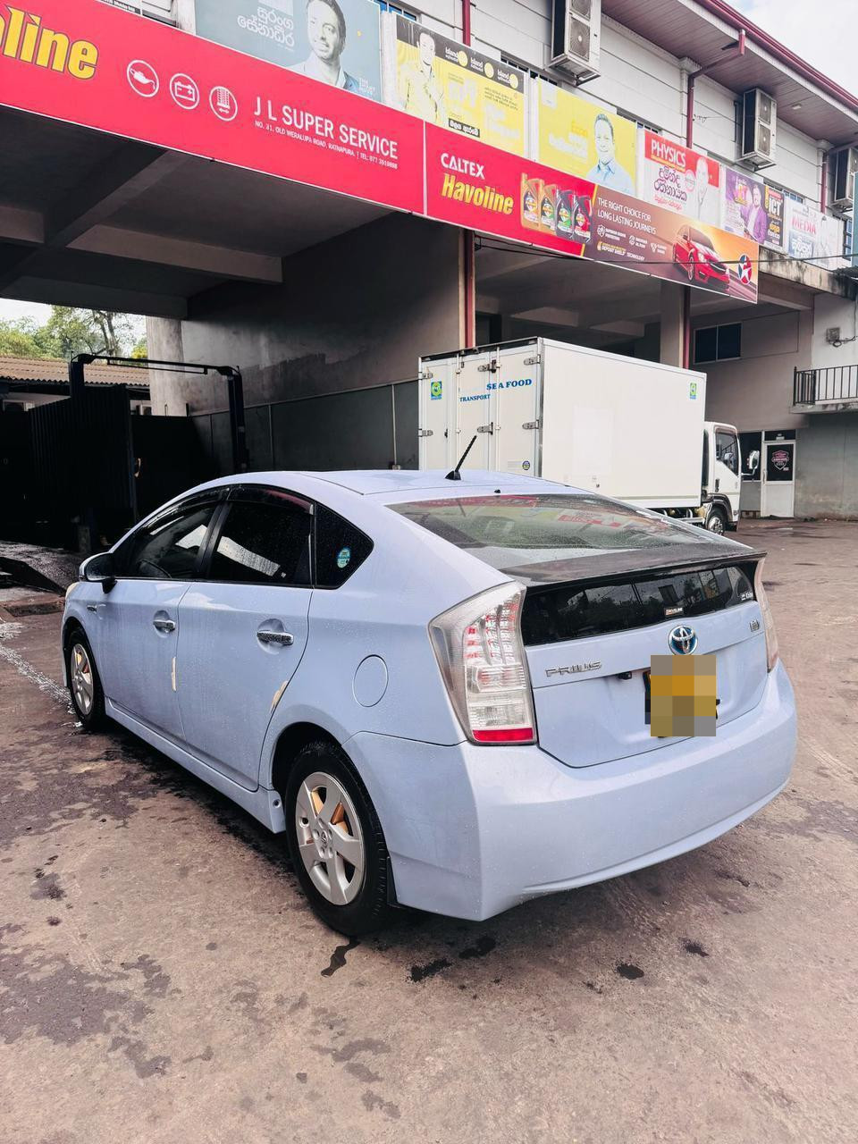 Toyota Prius 2011 - Used Car sale in Sri Lanka - patpat.lk