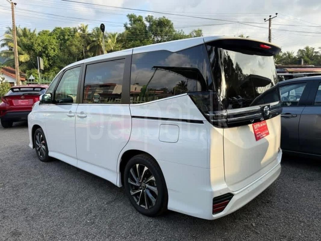 Advertisement image 2