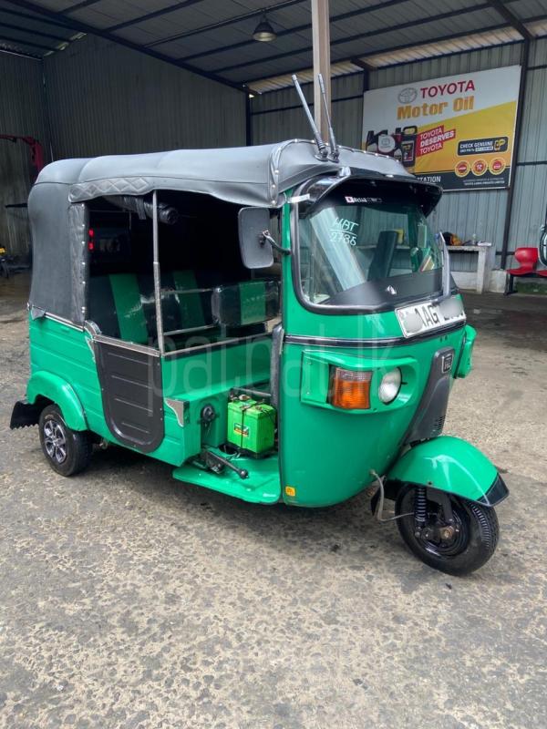 Bajaj 4 stroke 2013 - பயன்படுத்தப்பட்டது முச்சக்கர வண்டி sale in Sri Lanka - patpat.lk