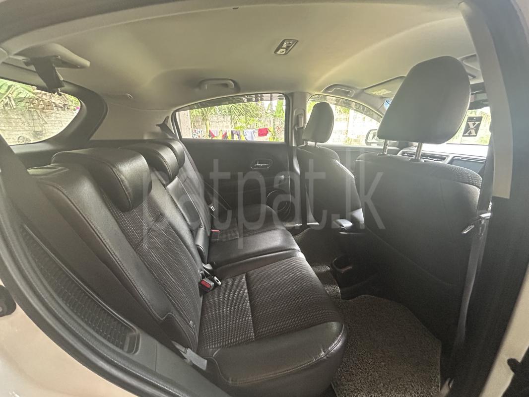 Advertisement image 6