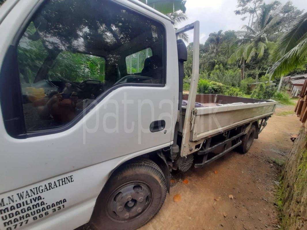 Advertisement image 3