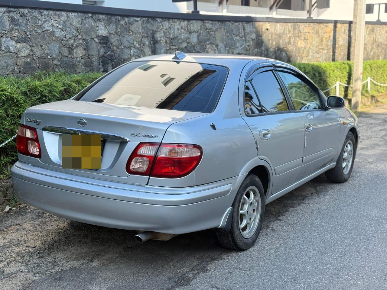 Nissan Sunny 2000 - Used Car sale in Sri Lanka - patpat.lk