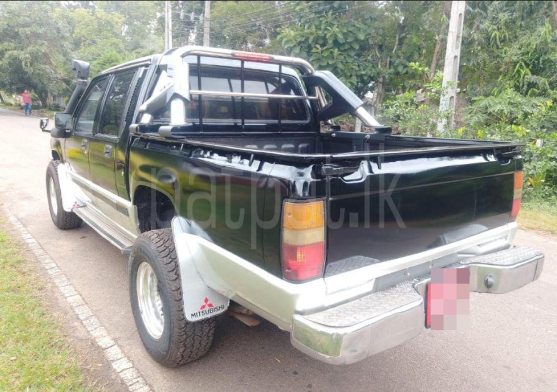 Mitsubishi Strada 1993 - Used Pick-up  sale in Sri Lanka - patpat.lk
