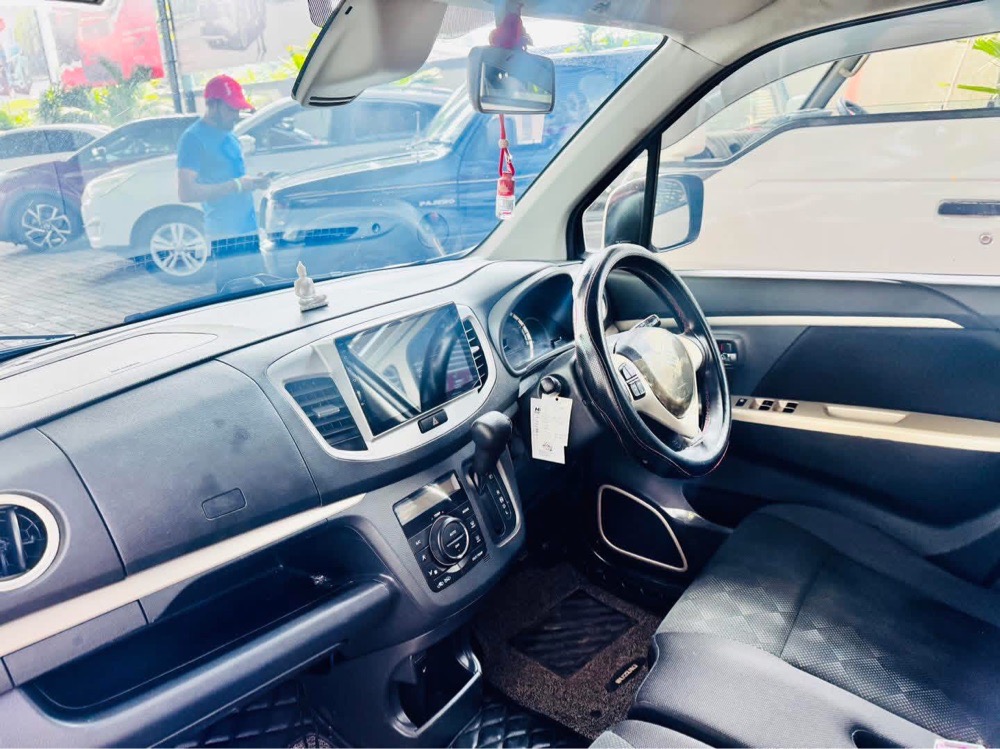 Advertisement image 6