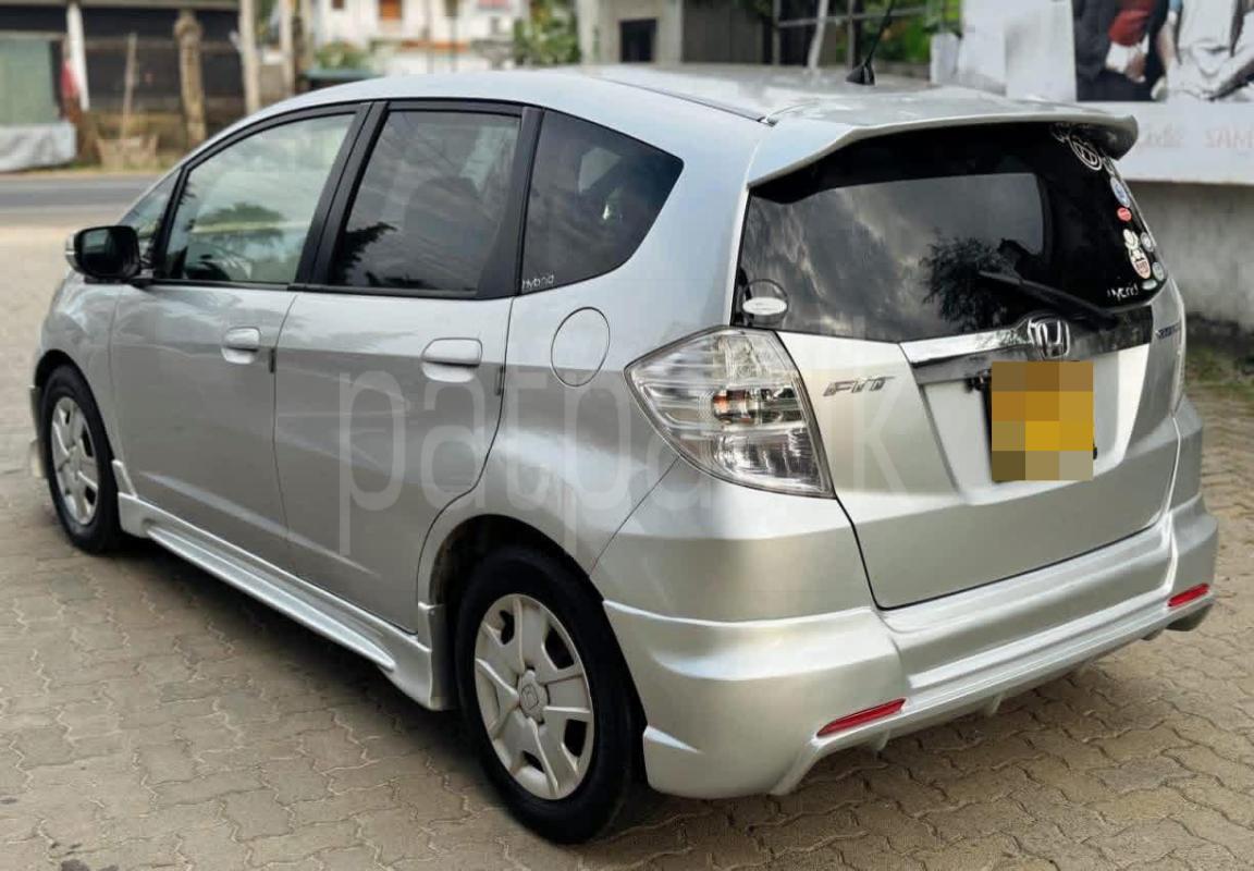 Advertisement image 3