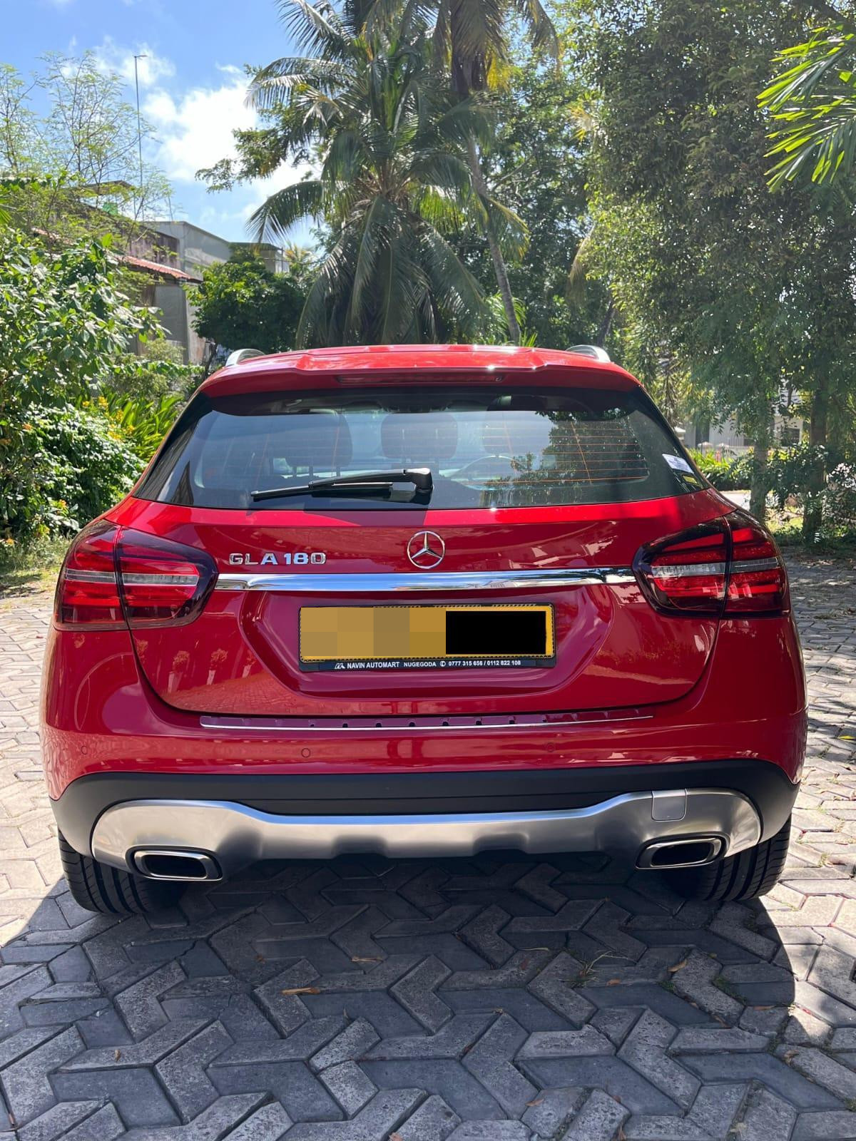 Mercedes Benz GLA Class 2018 - භාවිතා කරන ලද SUV රථය sale in Sri Lanka - patpat.lk