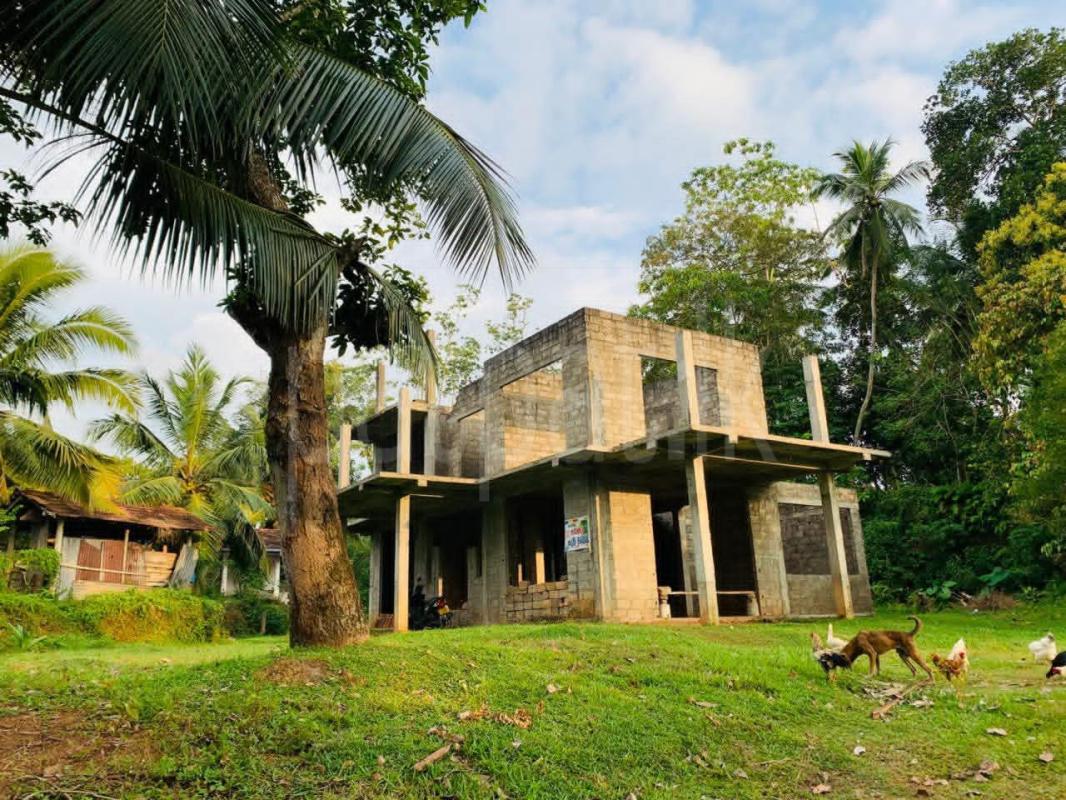 Commercial Land for Sale in Karapitiya