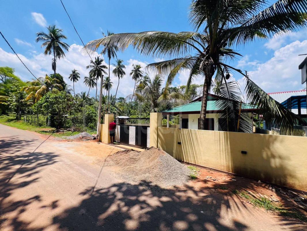 House for Sale in Katana