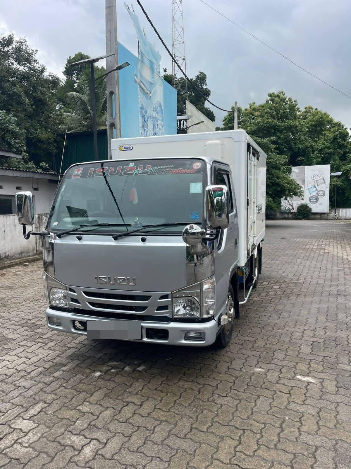 Isuzu ELF 2017 - Used Truck sale in Sri Lanka - patpat.lk