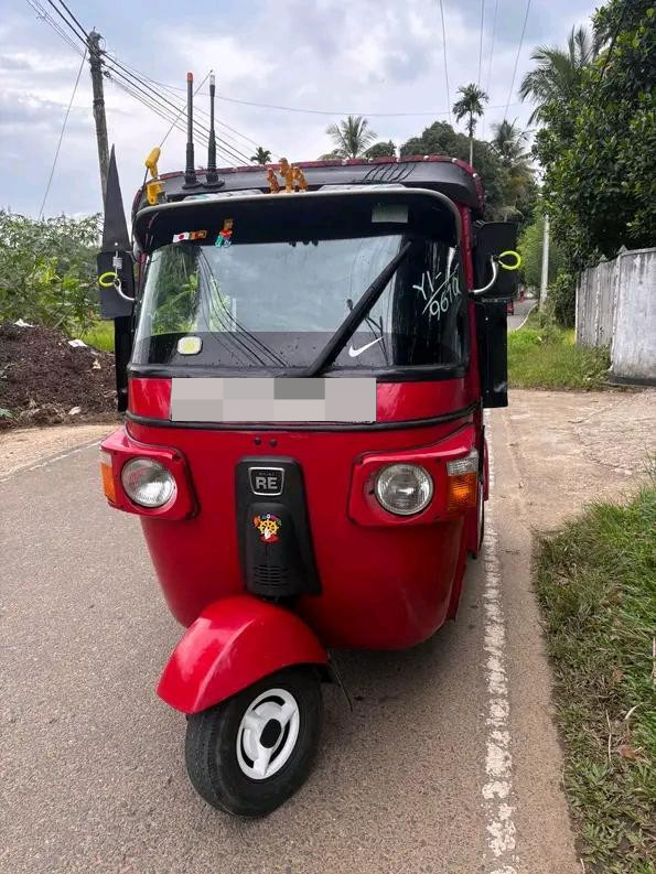 Bajaj Three Wheel 2011 - භාවිතා කරන ලද ත්‍රිරෝද රථය sale in Sri Lanka - patpat.lk