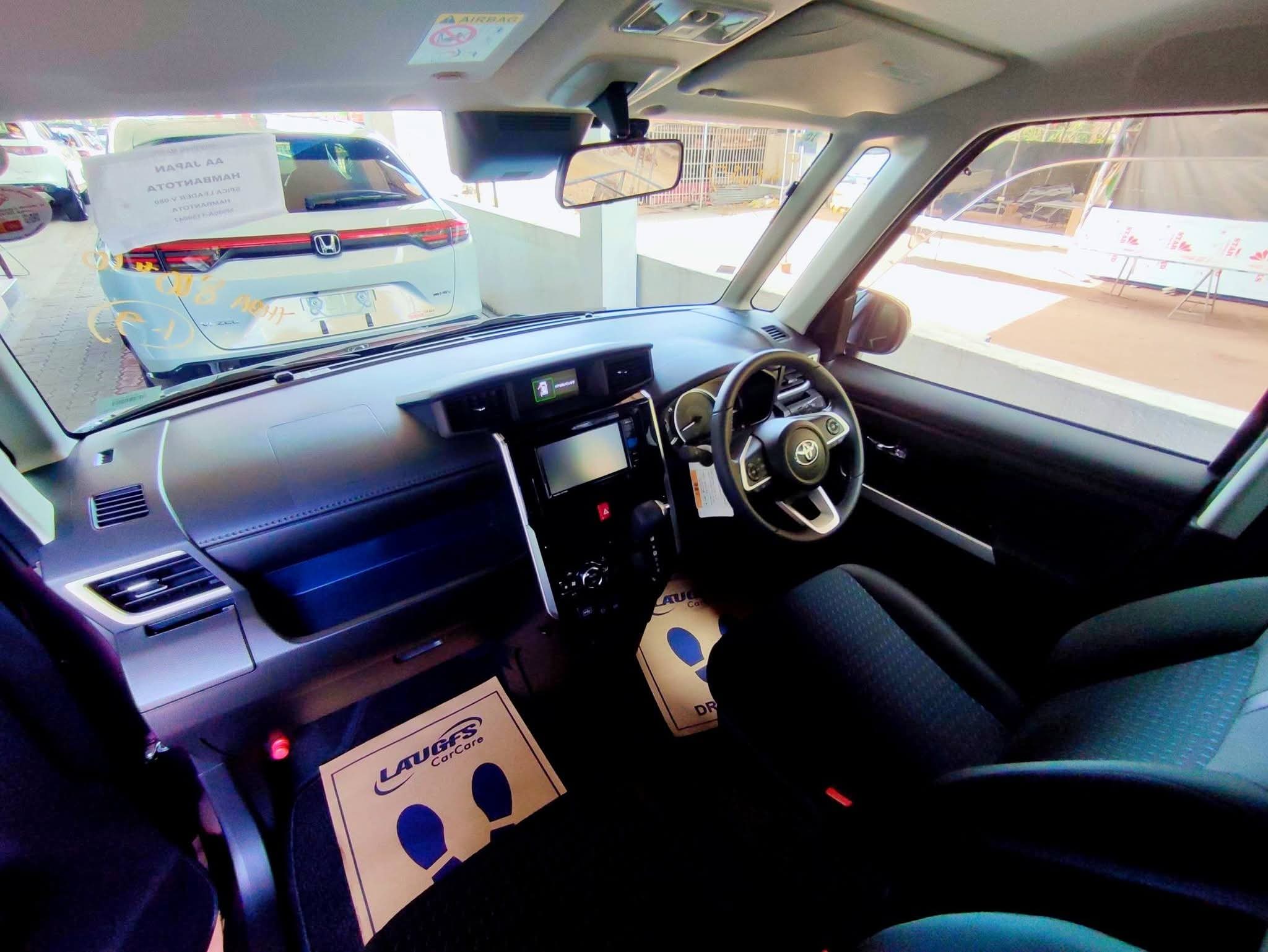 Toyota Roomy 2024 - மறுசீரமைக்கப்பட்டது வேன் sale in Sri Lanka - patpat.lk