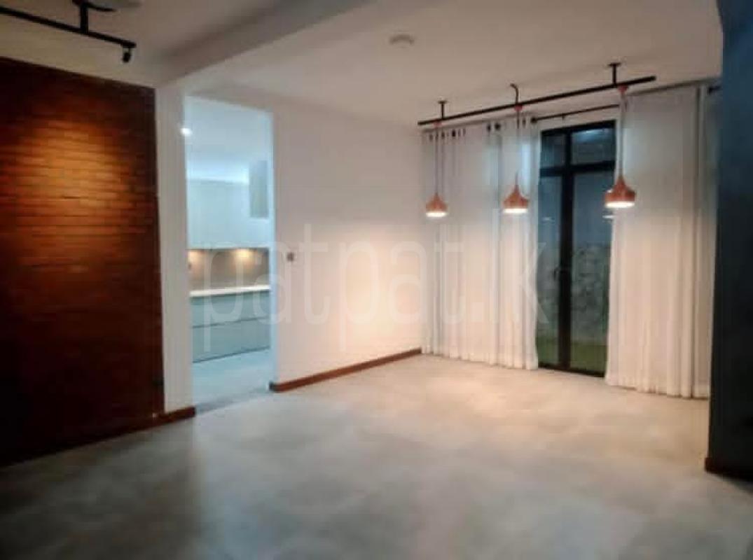 House for Sale in Hokandara ads-image-1