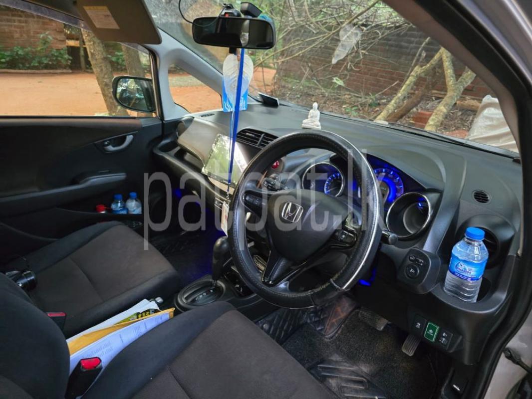 Advertisement image 3