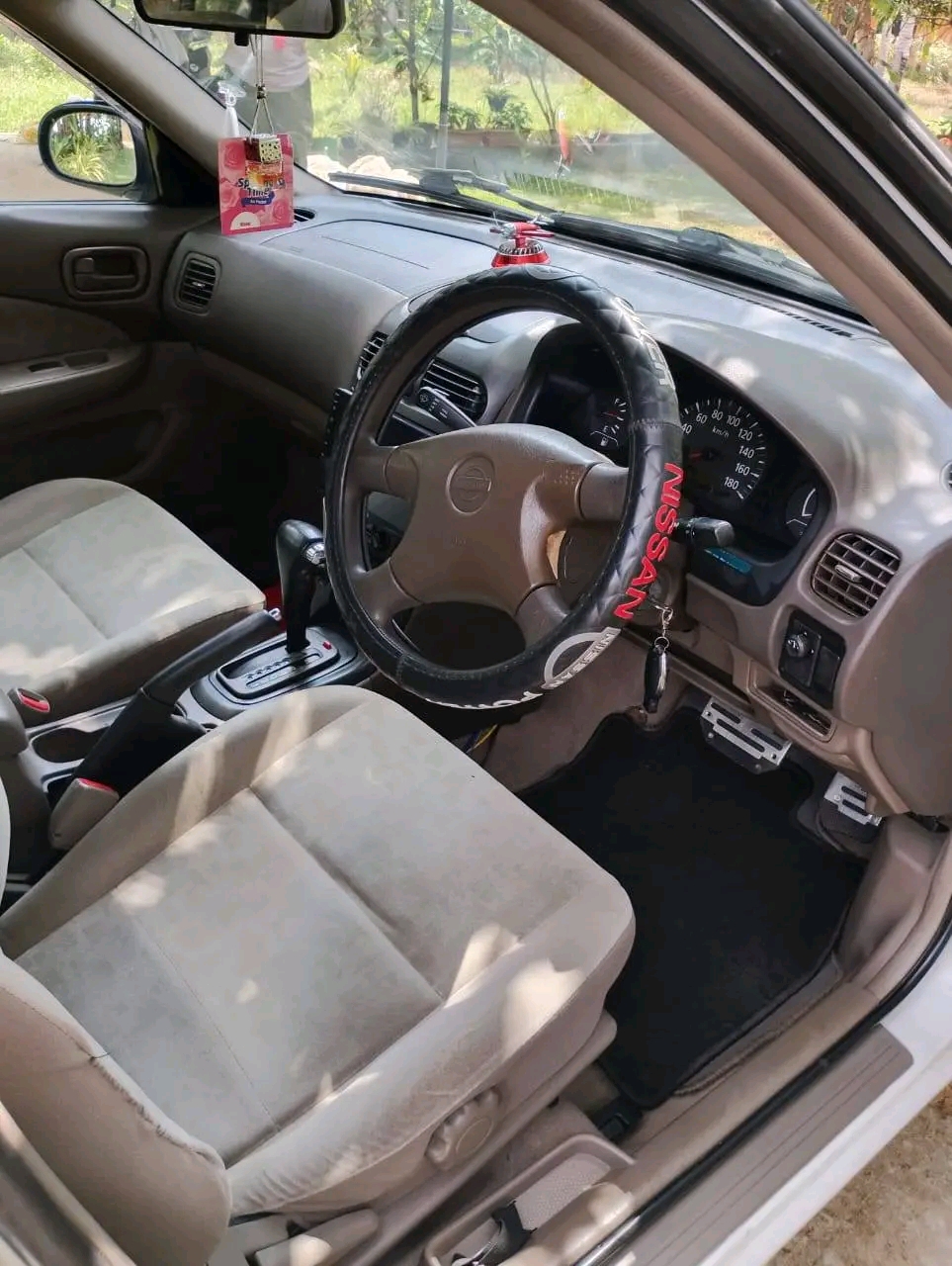 Nissan FB 15 2000 - Used Car sale in Sri Lanka - patpat.lk