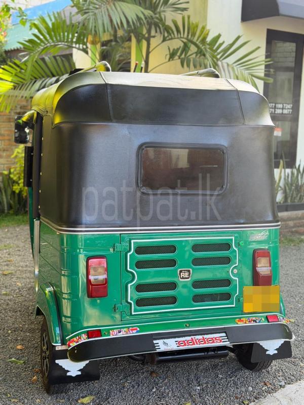 Bajaj 4 stroke 2016 - Used Three wheeler sale in Sri Lanka - patpat.lk