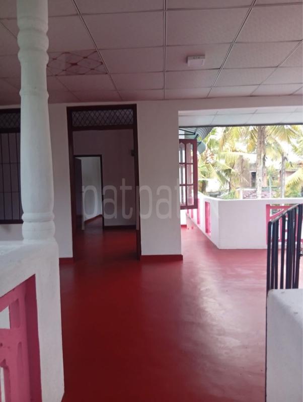 House for Sale in Kahathuduwa ads-image-1