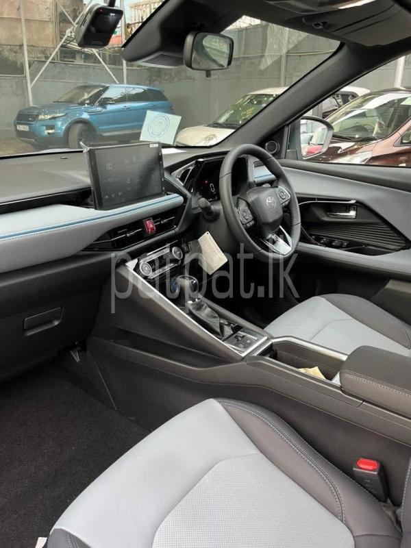 Advertisement image 3