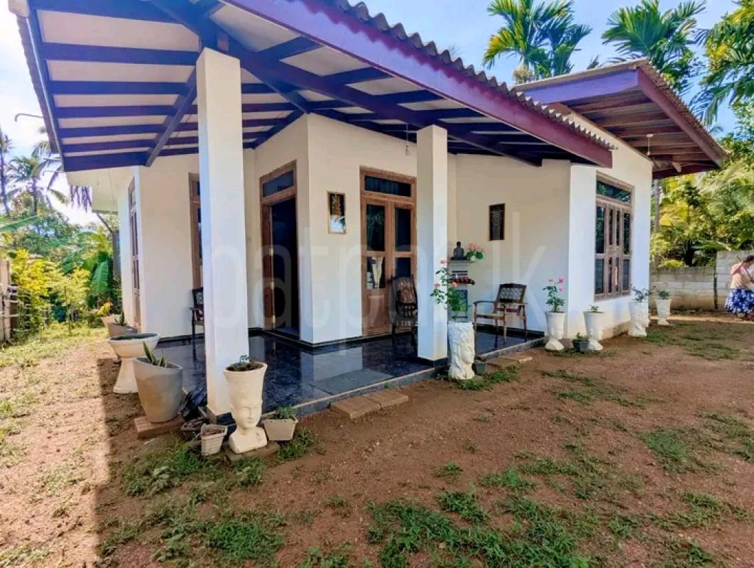 House for Sale in Minuwangoda