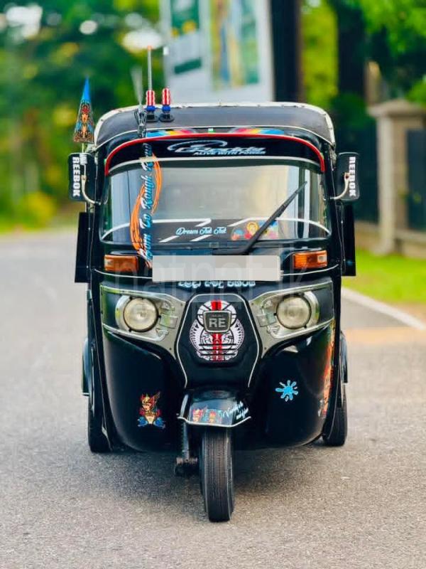 Bajaj Three Wheel 2014 - பயன்படுத்தப்பட்டது முச்சக்கர வண்டி sale in Sri Lanka - patpat.lk