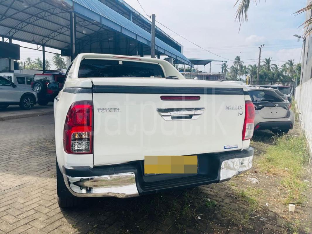 Advertisement image 6