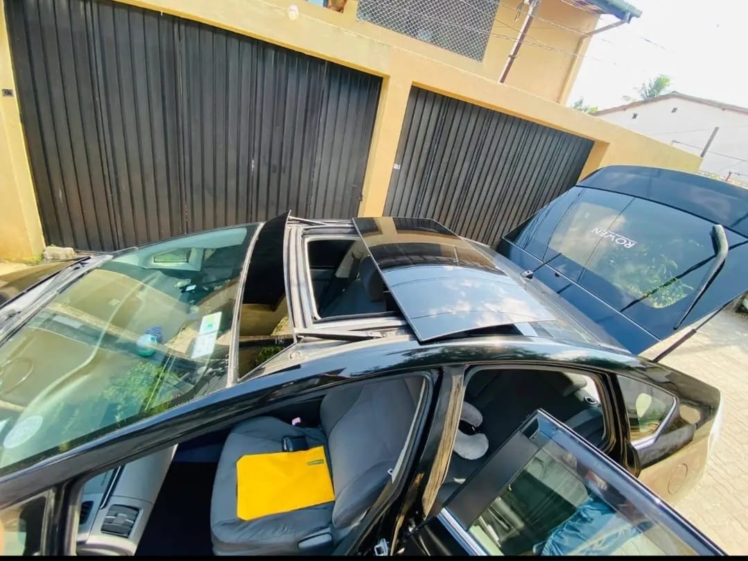 Toyota Prius 2010 - பயன்படுத்தப்பட்டது கார் sale in Sri Lanka - patpat.lk