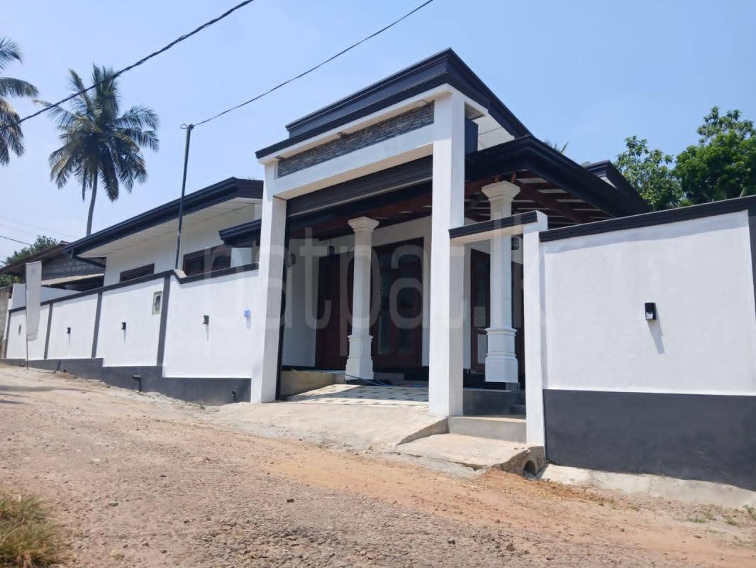 House for Sale in Homagama ads-image-1