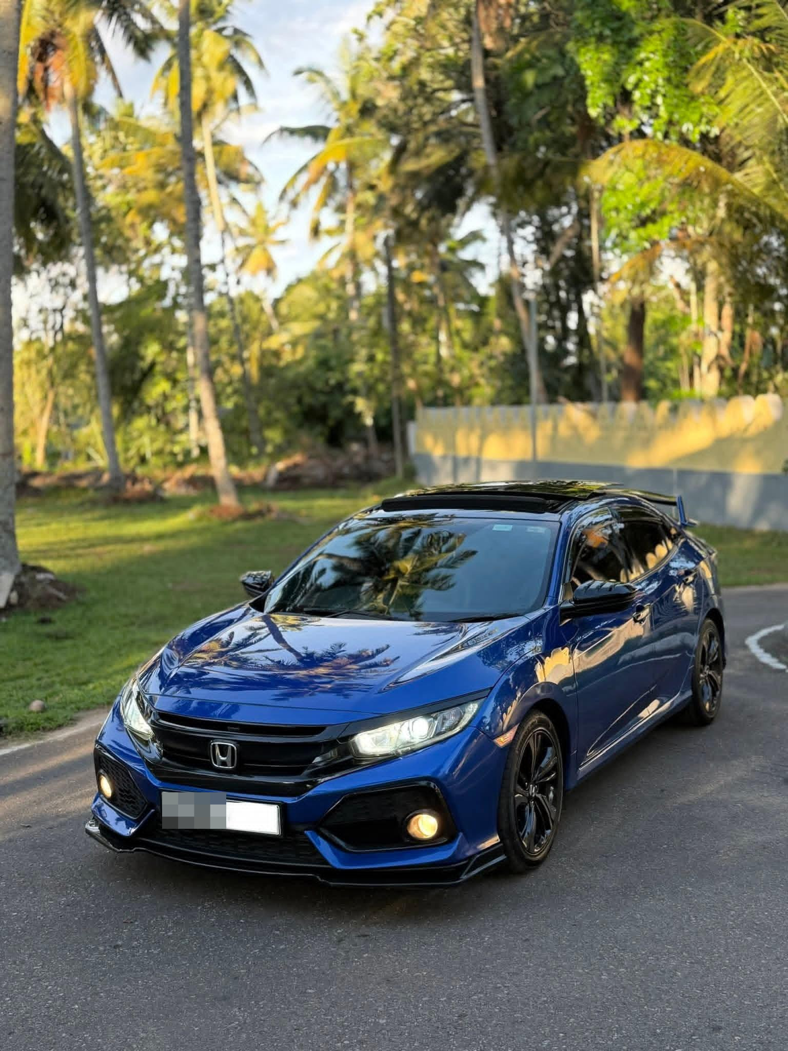 Honda Civic 2018 - பயன்படுத்தப்பட்டது கார் sale in Sri Lanka - patpat.lk