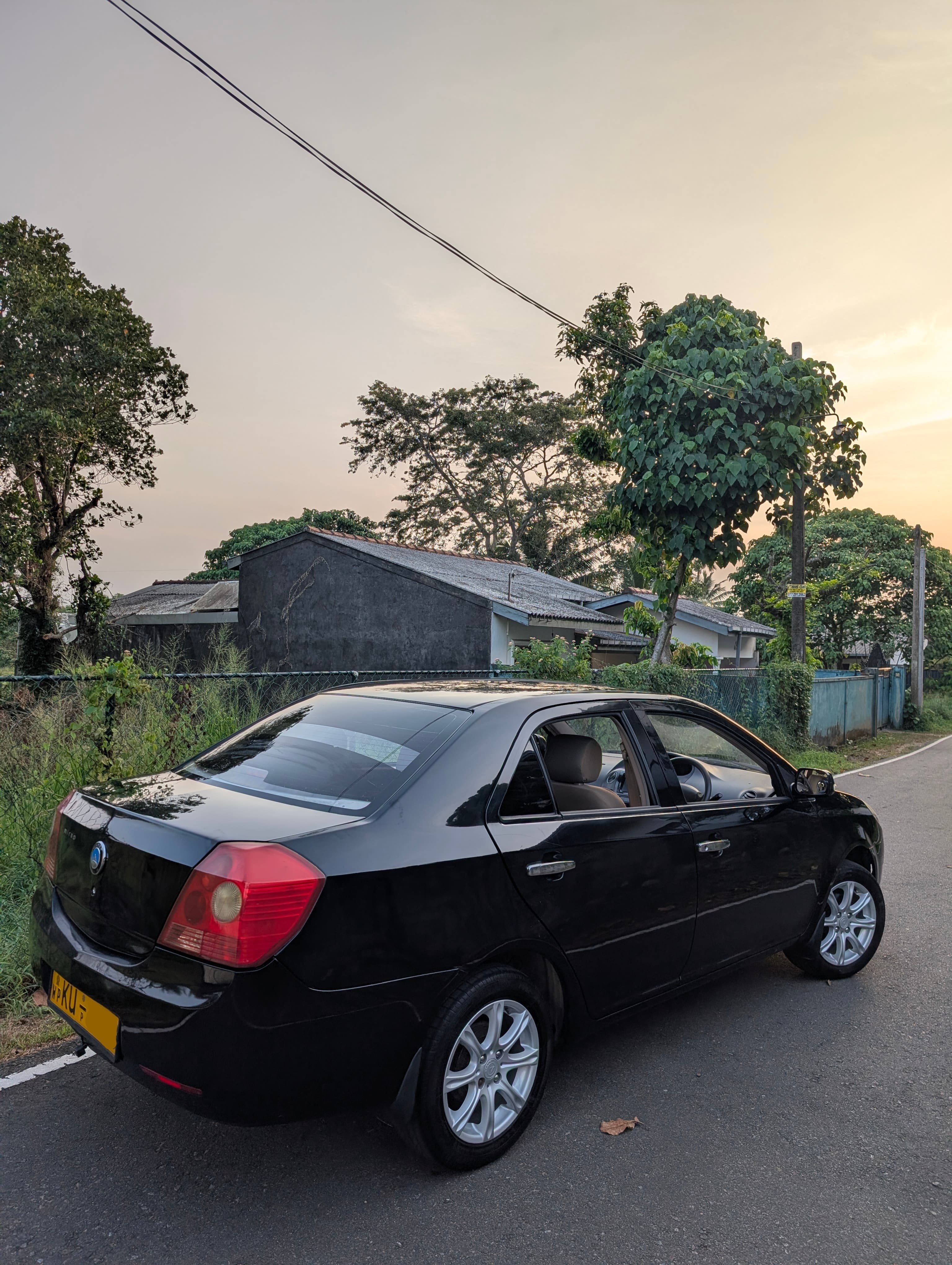 Micro MX7 2012 - භාවිතා කරන ලද කාර් sale in Sri Lanka - patpat.lk