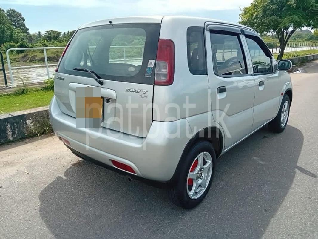 Advertisement image 3