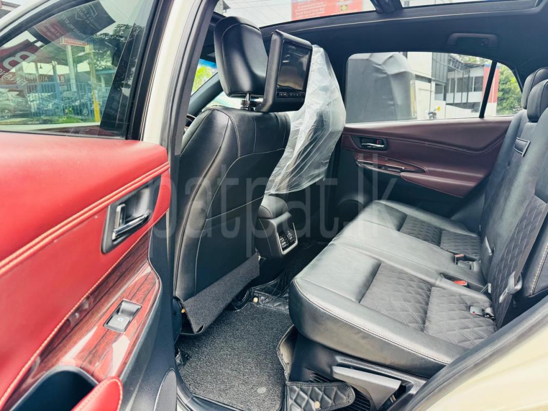 Toyota Harrier 2014 - பயன்படுத்தப்பட்டது SUV sale in Sri Lanka - patpat.lk