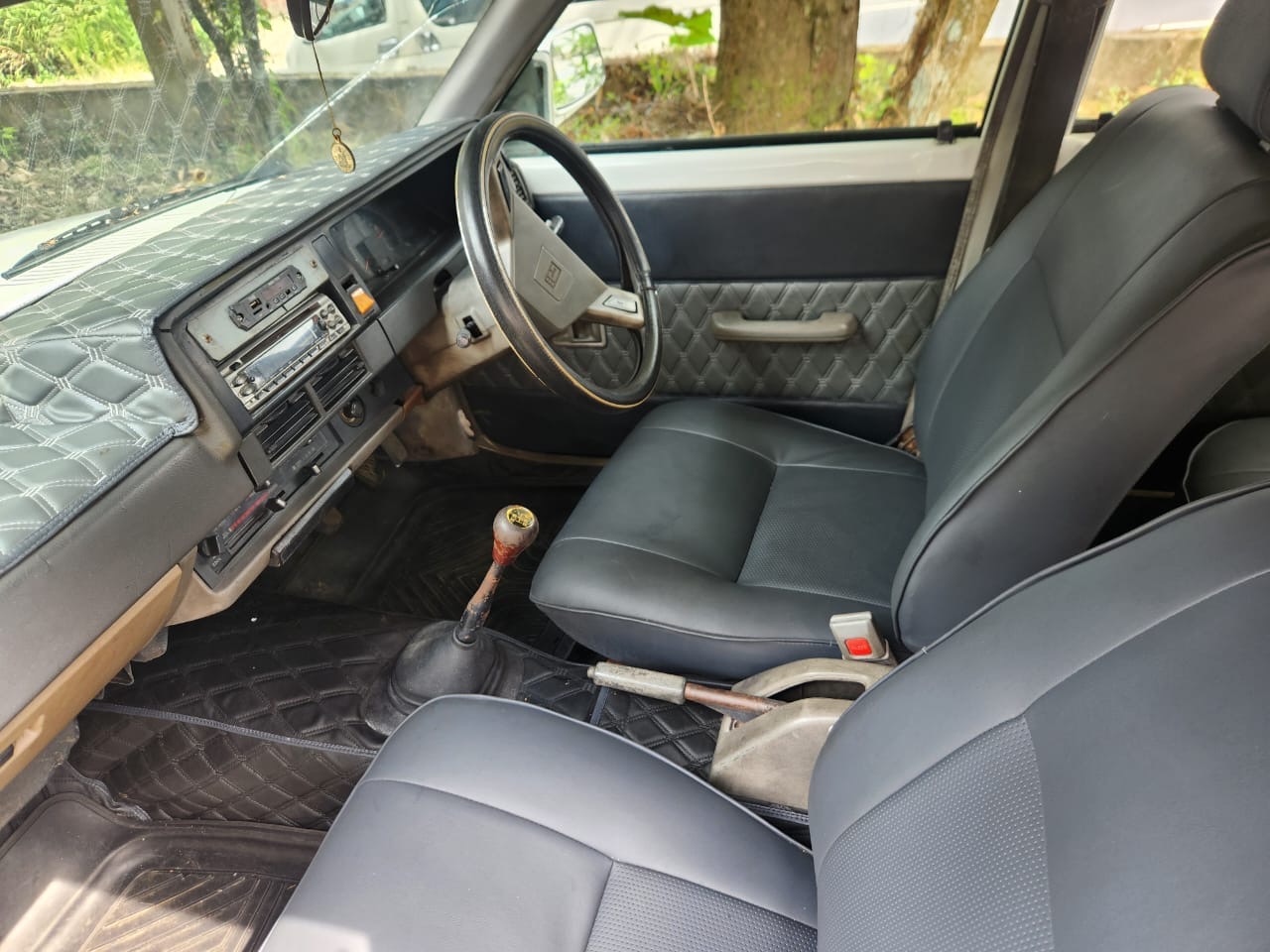 Toyota Corolla 1994 - பயன்படுத்தப்பட்டது கார் sale in Sri Lanka - patpat.lk