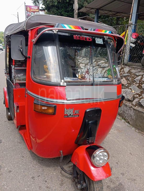 Bajaj Three Wheel 2006 - பயன்படுத்தப்பட்டது முச்சக்கர வண்டி sale in Sri Lanka - patpat.lk