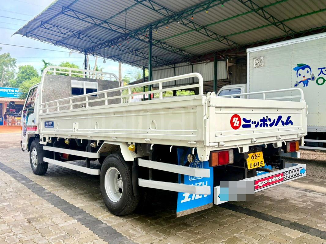 Advertisement image 4