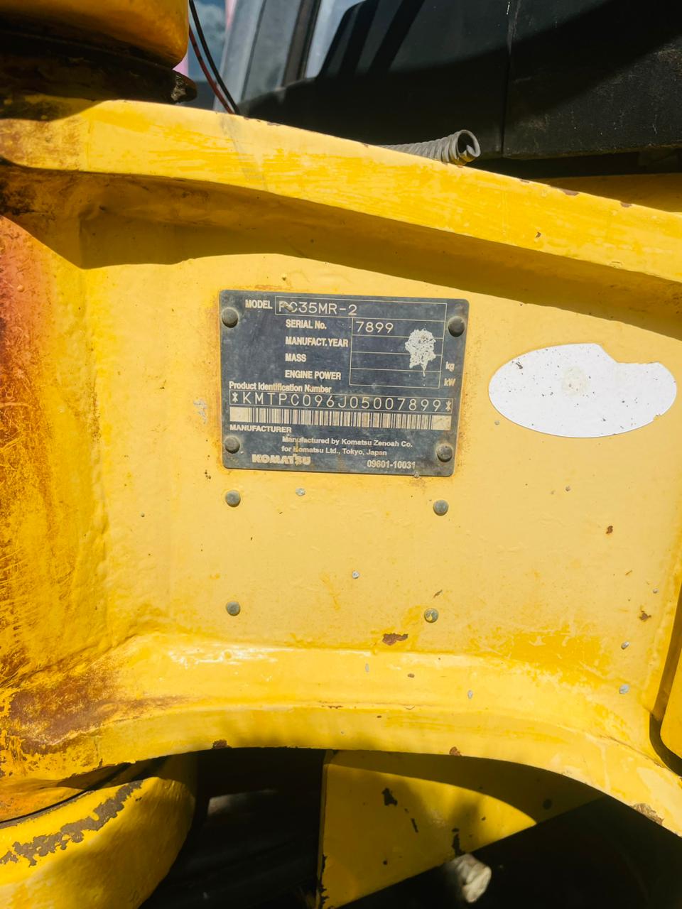 Komatsu Excavator 2006 - භාවිතා කරන ලද බර sale in Sri Lanka - patpat.lk