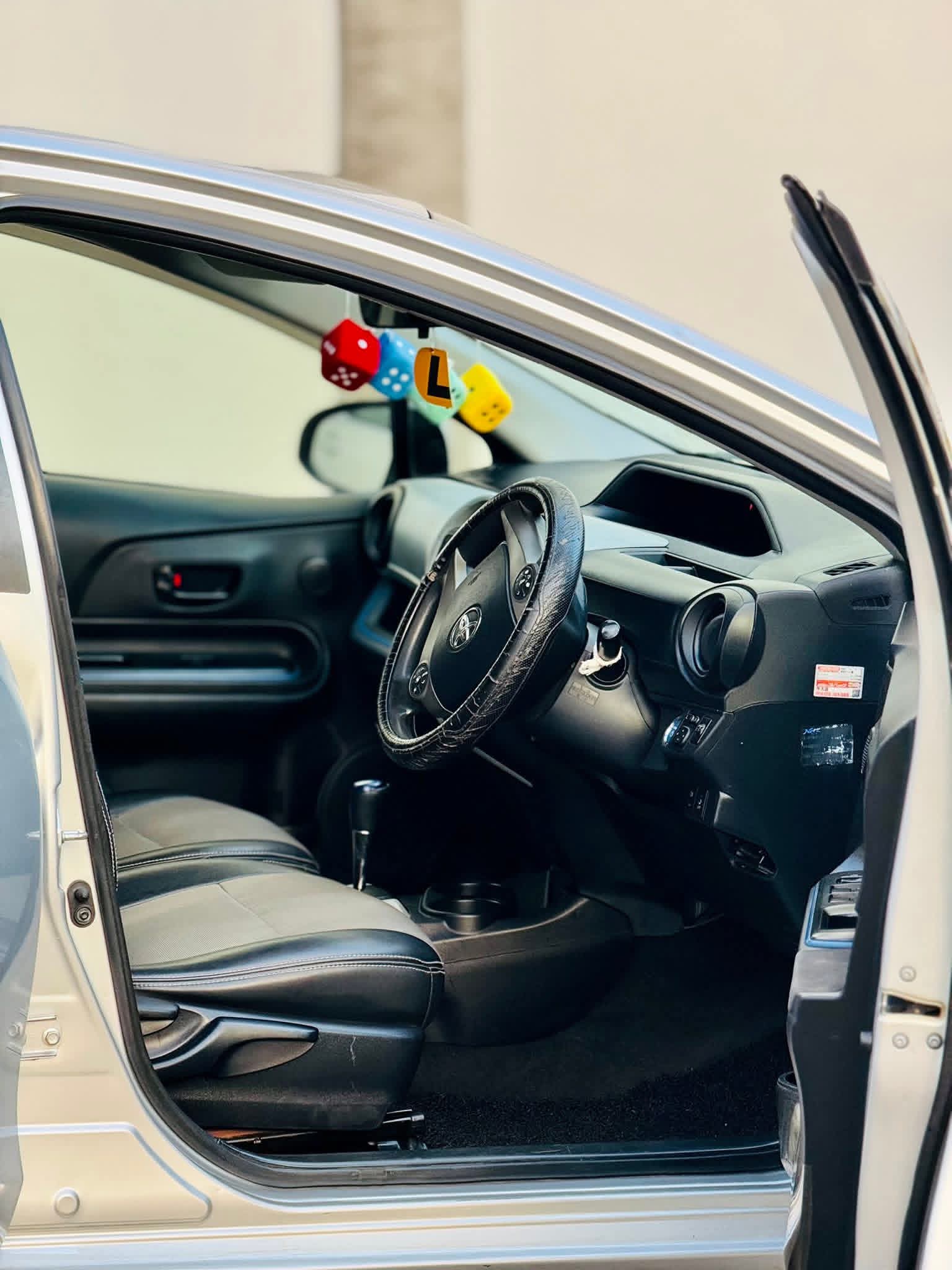 Toyota Aqua 2014 - Used Car sale in Sri Lanka - patpat.lk