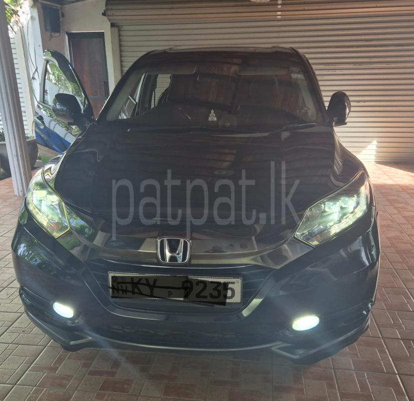 Honda Vezel 2014 - பயன்படுத்தப்பட்டது SUV sale in Sri Lanka - patpat.lk