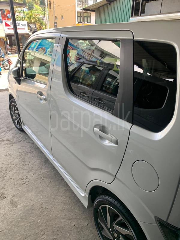 Suzuki Wagon R 2026 - பயன்படுத்தப்பட்டது கார் sale in Sri Lanka - patpat.lk