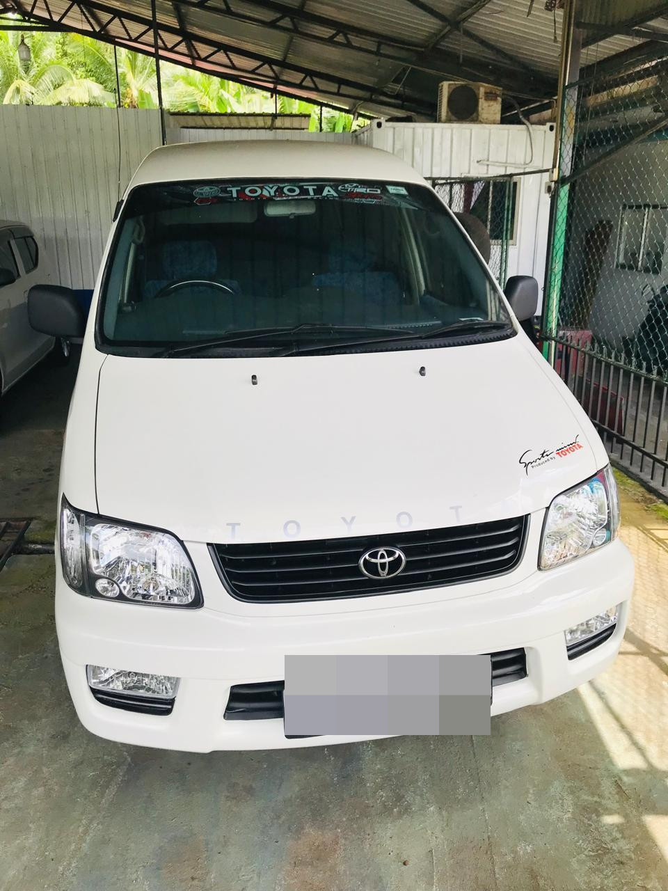 Toyota TownAce 2001 - பயன்படுத்தப்பட்டது வேன் sale in Sri Lanka - patpat.lk