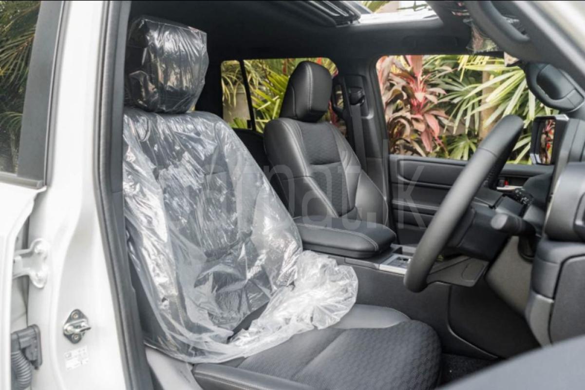 Advertisement image 3