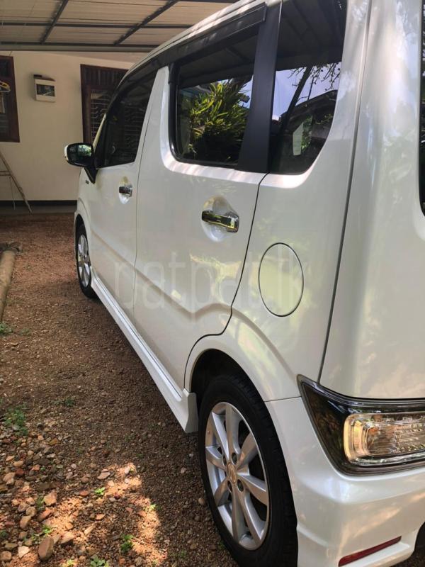 Advertisement image 3