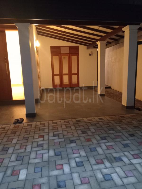 House for Sale in Piliyandala ads-image-1