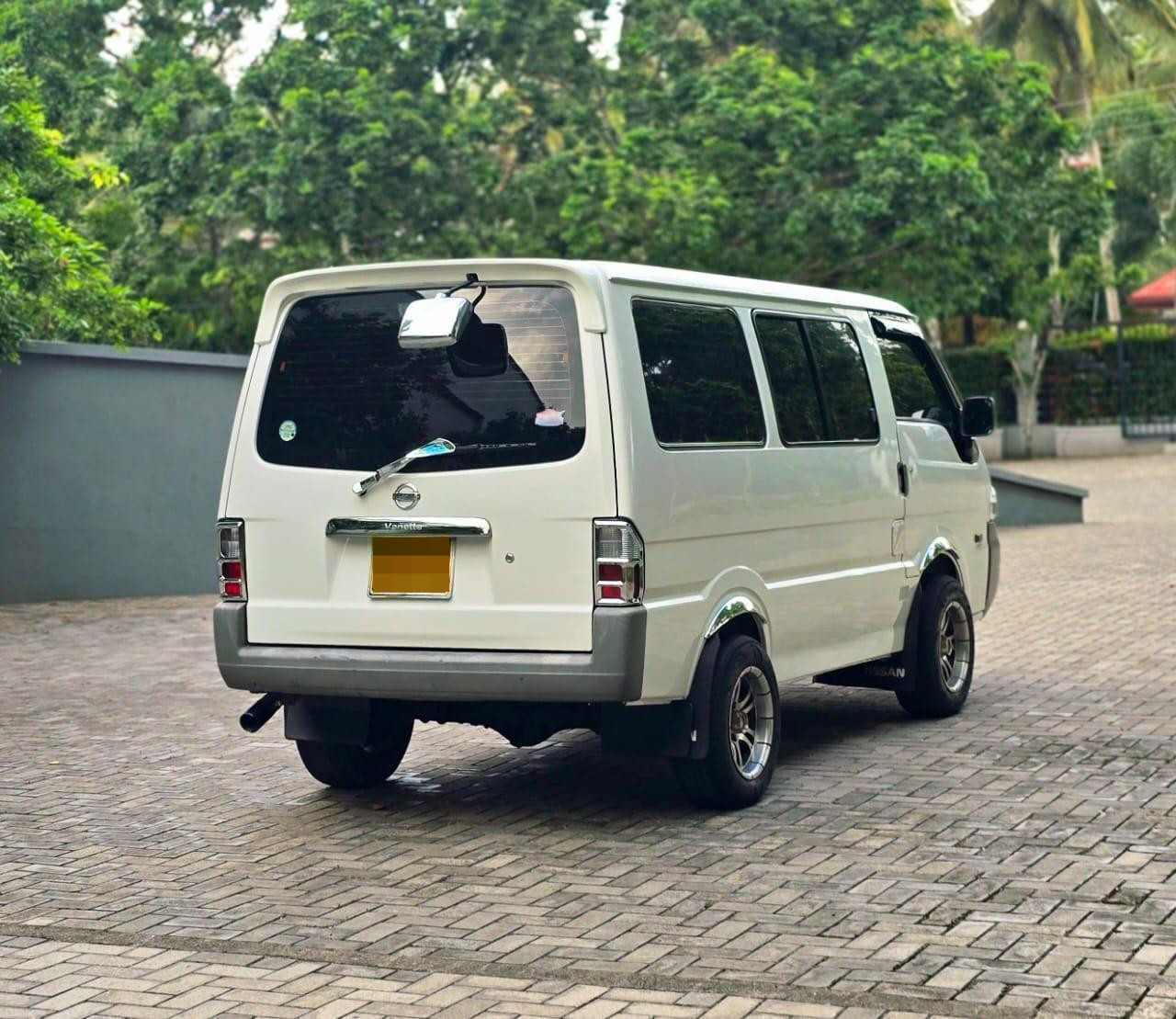 Nissan Vanette 2006 - பயன்படுத்தப்பட்டது வேன் sale in Sri Lanka - patpat.lk