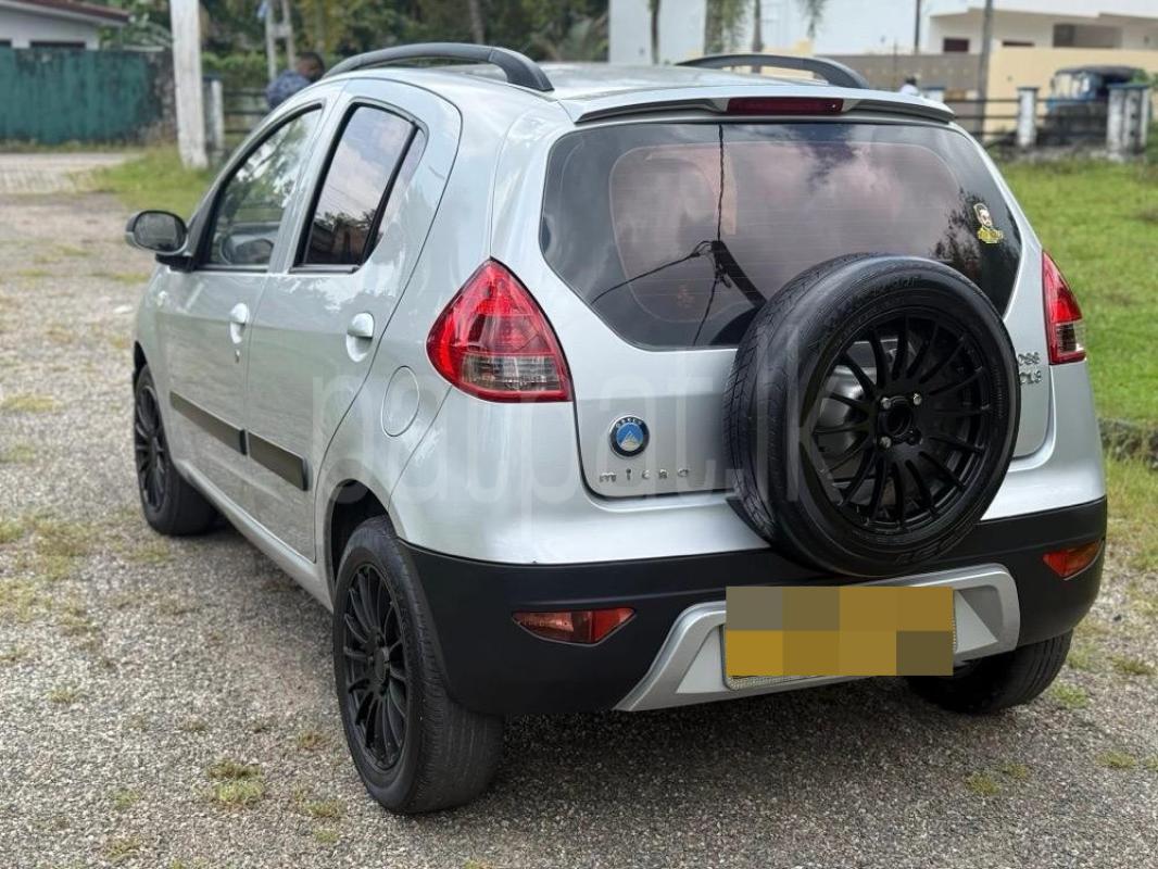 Advertisement image 5