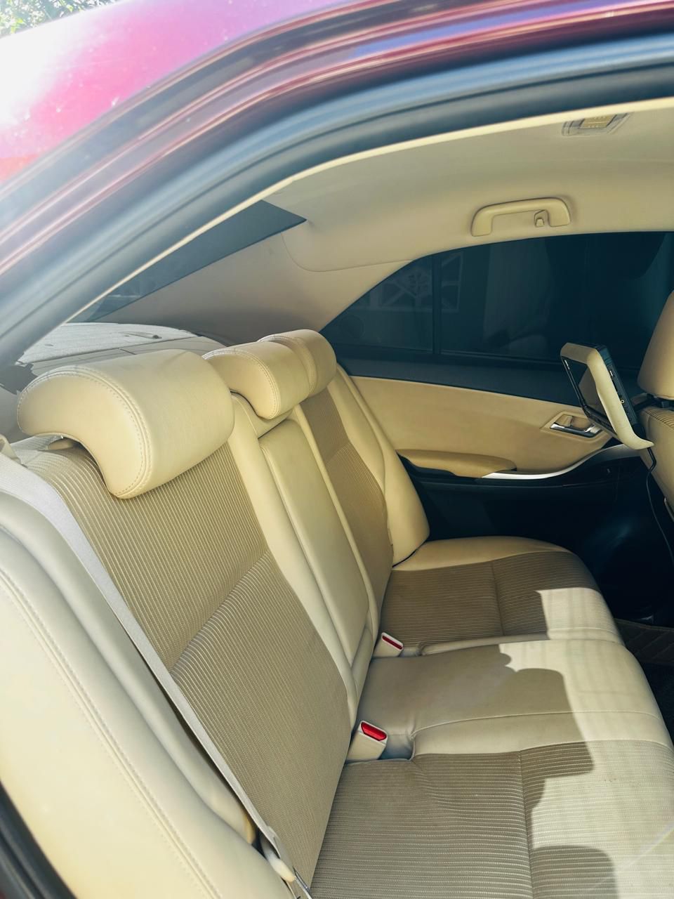 Toyota Allion 2016 - භාවිතා කරන ලද කාර් sale in Sri Lanka - patpat.lk